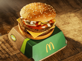 双层麦当劳汉堡将于2023年1月4日在麦当劳门店推出。