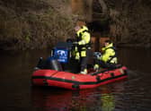 专家们今天上午(2月6日)在怀尔河进行搜索。