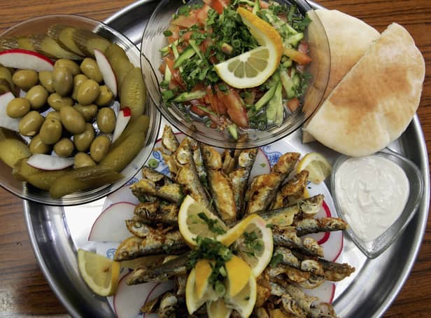 一项新的研究表明，地中海式饮食可以将患痴呆症的风险降低近四分之一。